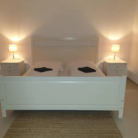 Schoene Ueber Apartment